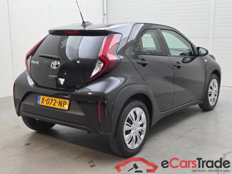TOYOTA Aygo X 1.0 VVT-i S-CVT Play #4