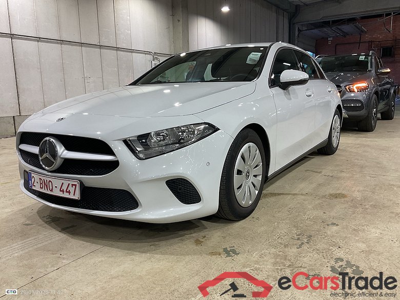 MERCEDES-BENZ CLASS A (W177) A 160 #1