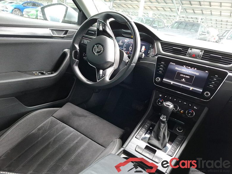 Skoda Superb 1.4 TSI Plug-In Hybrid Style Aut. LED Vitual Navi 1/2 Sport-Leather-Alcantara KeylessGo Camera Klima PDC ... #3