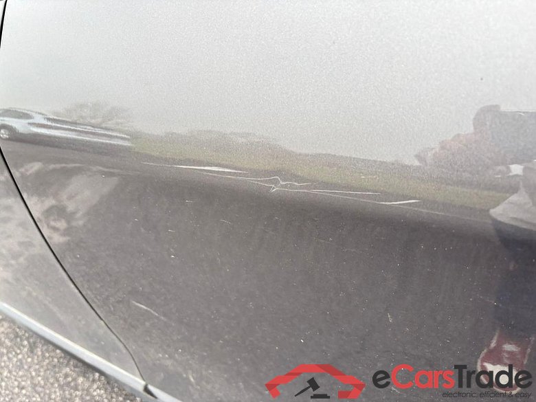 PEUGEOT 2008 1.6 BlueHDi Allure #4