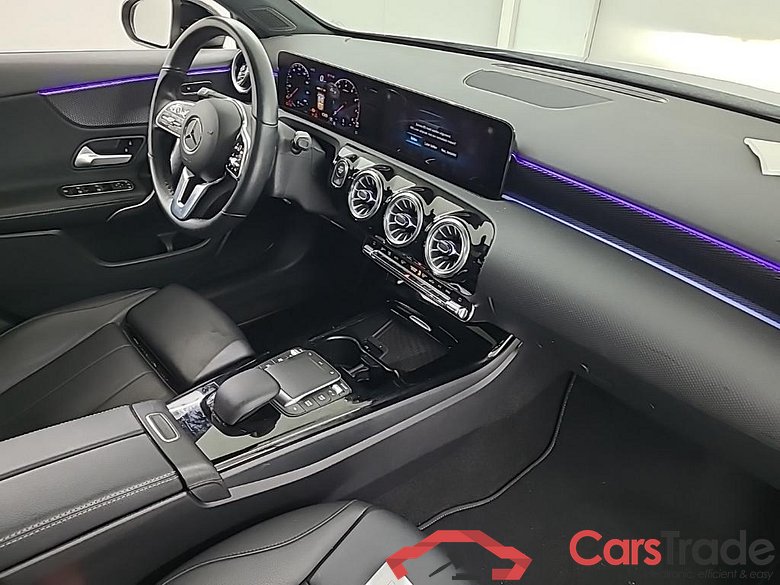 MERCEDES-BENZ A-klasse A 200 DCT Luxury Line 5D 120kW #6
