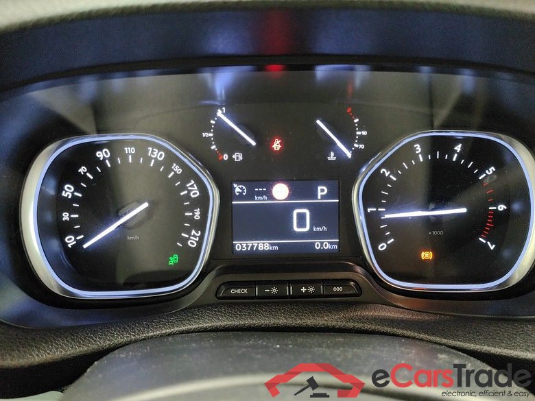 Peugeot Expert Standard L2 2.0 BlueHDi 145 EAT8 4d #6