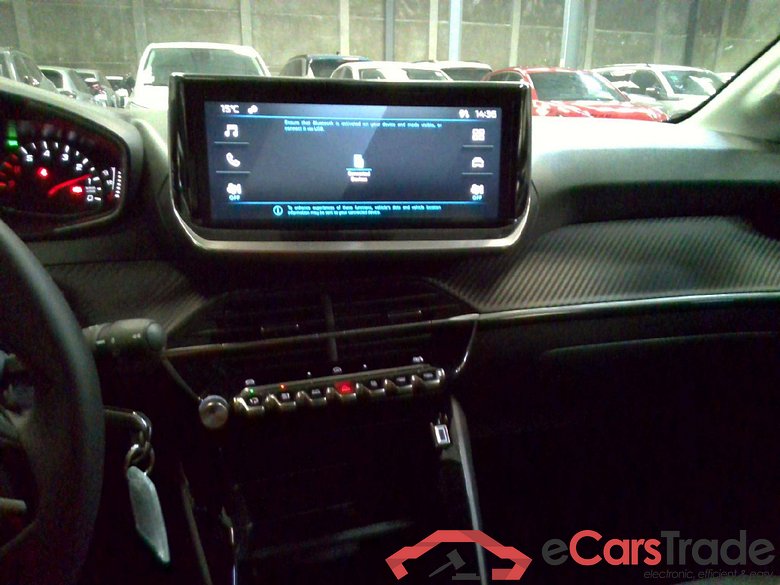 Peugeot 208 Style 1.2 Essence 101hp BVM6 #5