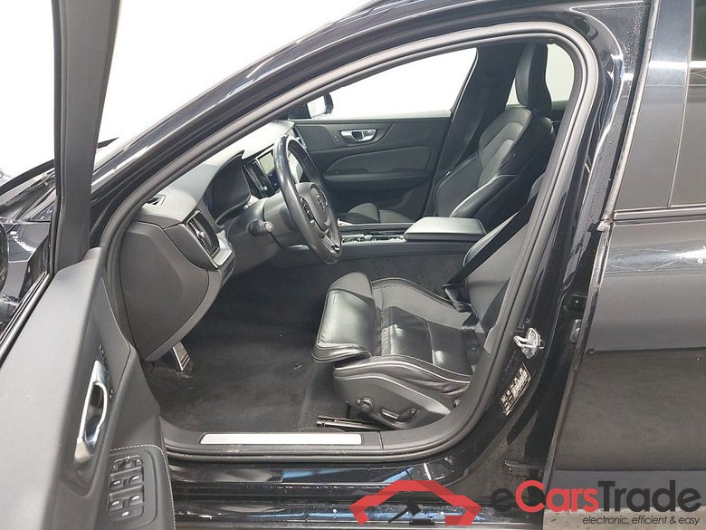 Volvo V60 B4 D GT Geartronic R-Design 5d #3