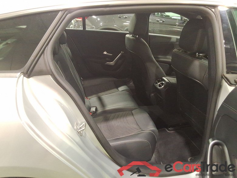 MERCEDES-BENZ CLA SHOOTING BRAKE 1.3 CLA 250 E BUSINESS SOLUTION DCT #5