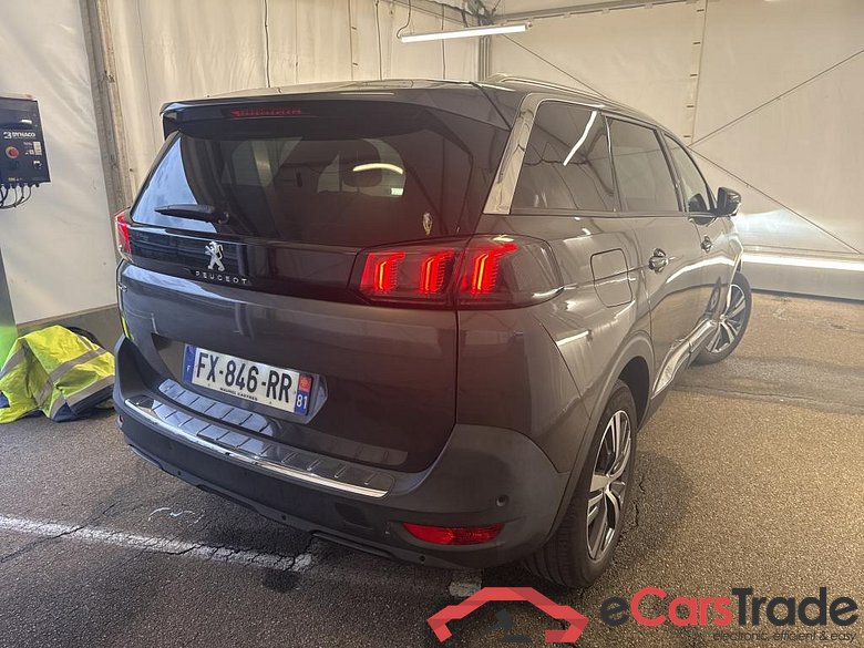 PEUGEOT 5008 / 2020 / 5P / SUV BlueHDi 130 S&S EAT8 Allure #3
