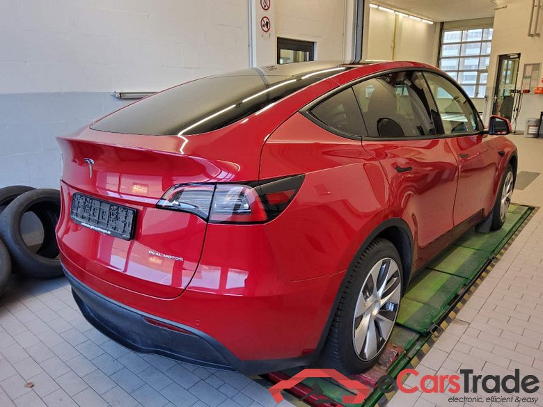 Tesla Model Y - SUV5 Dual, Performance Dual AWD, 2021 - 2025 Performance #3