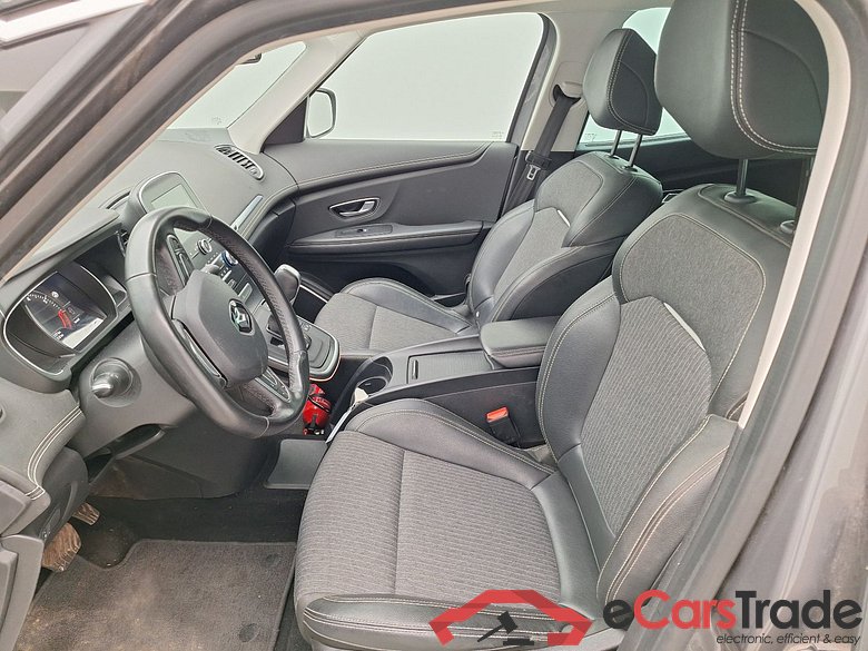 Renault, Gr.Scénic '16, Renault Grand Scénic TCe 140 EDC Intens 5d #3