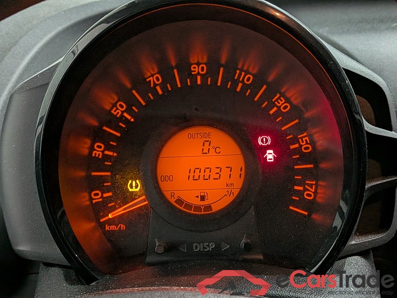 PEUGEOT 108 1.0 e-VTi Active #5