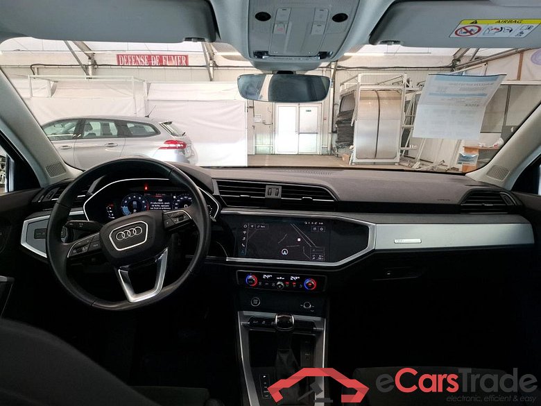 AUDI Q3 / 2018 / 5P / SUV 35 TFSI 150 MHEV S TRONIC DESIGN LUXE #5