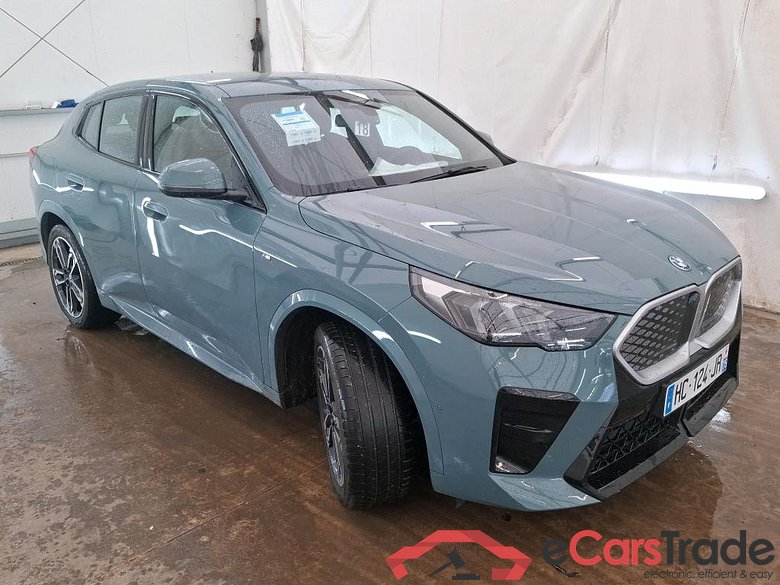 Série iX2 30 xDrive M Sport 66kWh #5