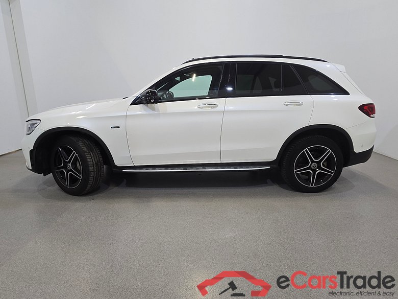 Mercedes GLC 300de Plug-In Hybrid AMG Night 4Matic Aut. Pano LED-Multibeam Widescreen Distronic Burmester Navi Sport-Leather KeylessGo Camera 360 Klima PDC ... #2
