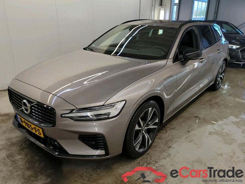 VOLVO V60 2.0 T6 AWD R. R-Des.
