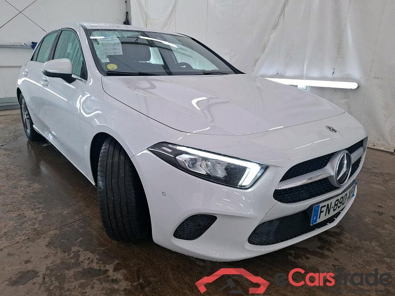 MERCEDES-BENZ Classe A Compact / 2018 / 5P / Berline A 200 d Business Line 8G-DCT #4