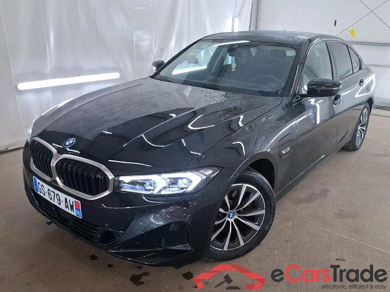 BMW Série 3 Berline / 2022 / 4P / Berline 320e 204ch Business Design BVA8 Hybride