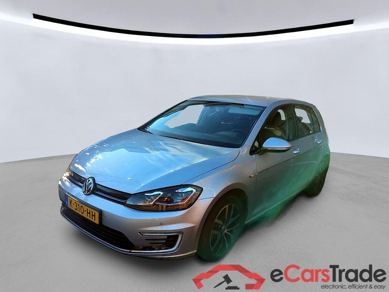 VOLKSWAGEN e-Golf 100 kW