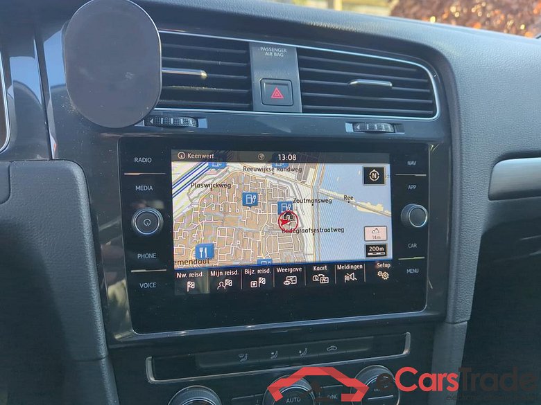 VOLKSWAGEN e-Golf 100 kW #3