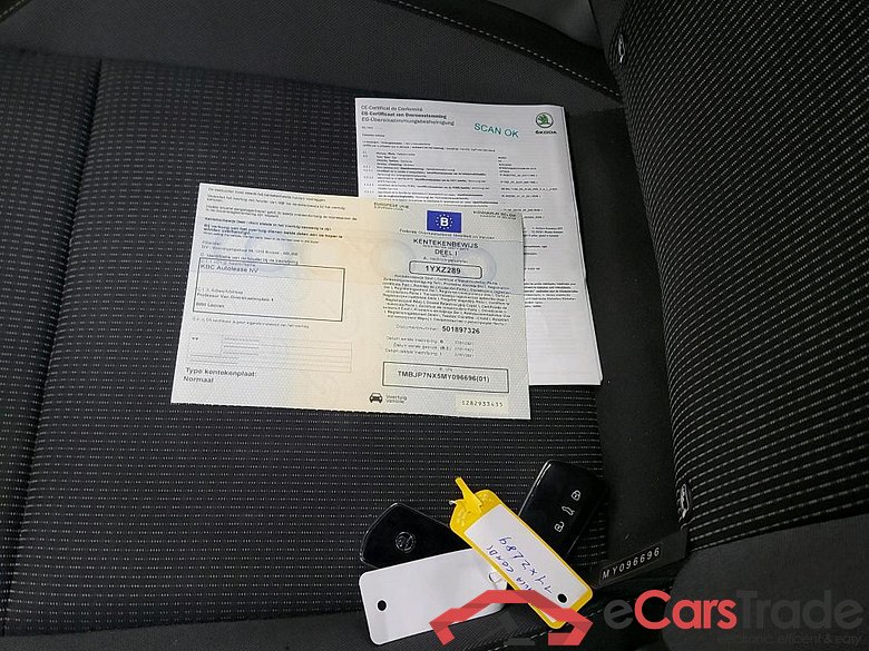 SKODA - SKO OCTAVIA COMBI TSI 110PK Ambition Pack Launch With Heated Seats & Park Assistant Front & Rear  * PETROL * #4