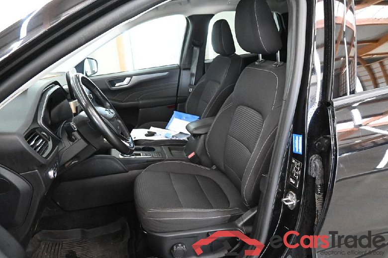 Kuga Titanium 2.0 EcoBlue 110KW AT8 E6d #4