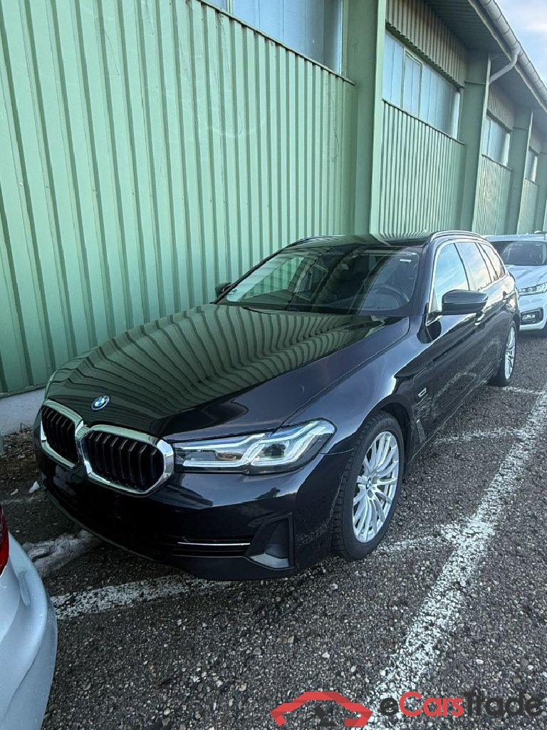 Baureihe 5 Touring 530 e 2.0 215KW AT8 E6d