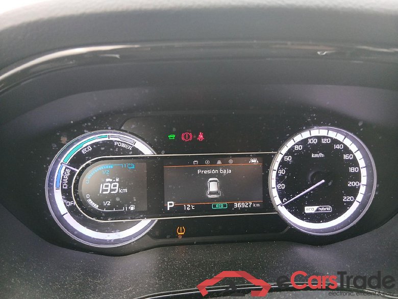 KIA Niro / 2019 / 5P / crossover 1.6 GDi HEV 104kW (141CV) Drive #4