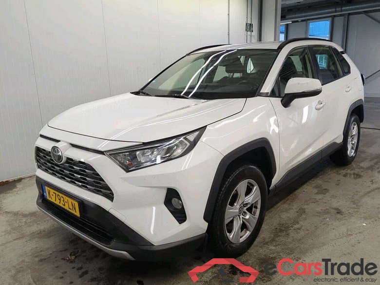 TOYOTA RAV4 2.0 VVT-iE Business