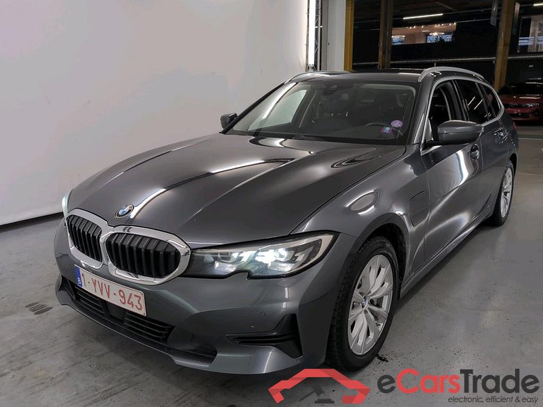 BMW 3 TOURING - 2019 330eA PHEV