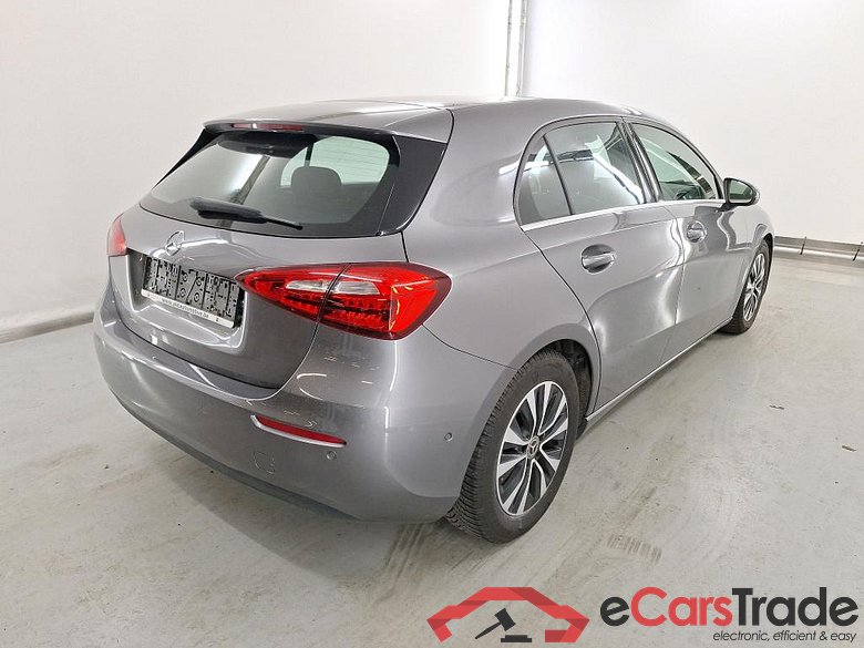 MERCEDES-BENZ CLASSE A DIESEL (W177) A 180 d Business Solution #4