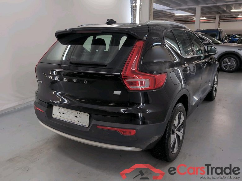 VOLVO XC40 1.5 T4 PHEV CORE DCT #4