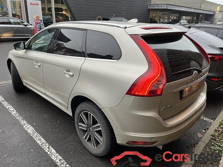 VOLVO XC60 2.0 D3 Dynamic Edition #3