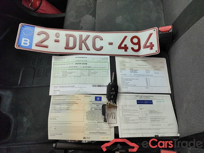 Peugeot Expert Long DC L3 2.0 BlueHDi 180 EAT8 4d #4