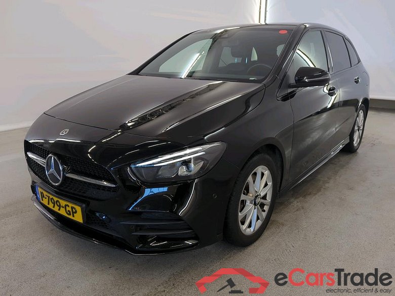 Mercedes-Benz B-Klasse B 250 E 7G-DCT Bus. Sol. Luxury Limited 5d #1