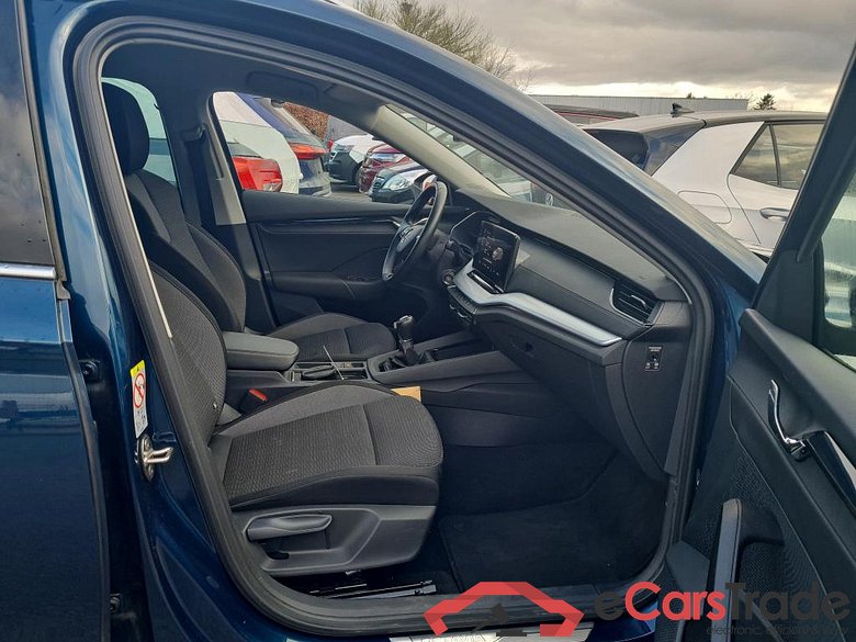 SKODA - SKO OCTAVIA COMBI TSI 110PK Ambition & Pack Corporate & Removable Towing Hook * PETROL * #3