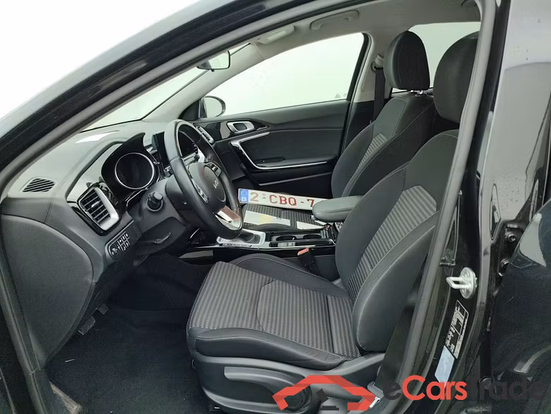 KIA XCeed 1.6 GDi PHEV DCT Business Line 5d #3