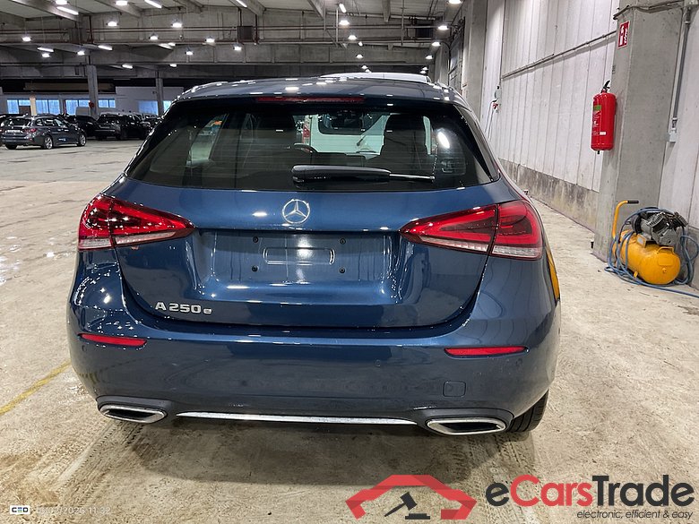MERCEDES-BENZ CLASS A (W177) A 250 e PHEV Business Solution #5