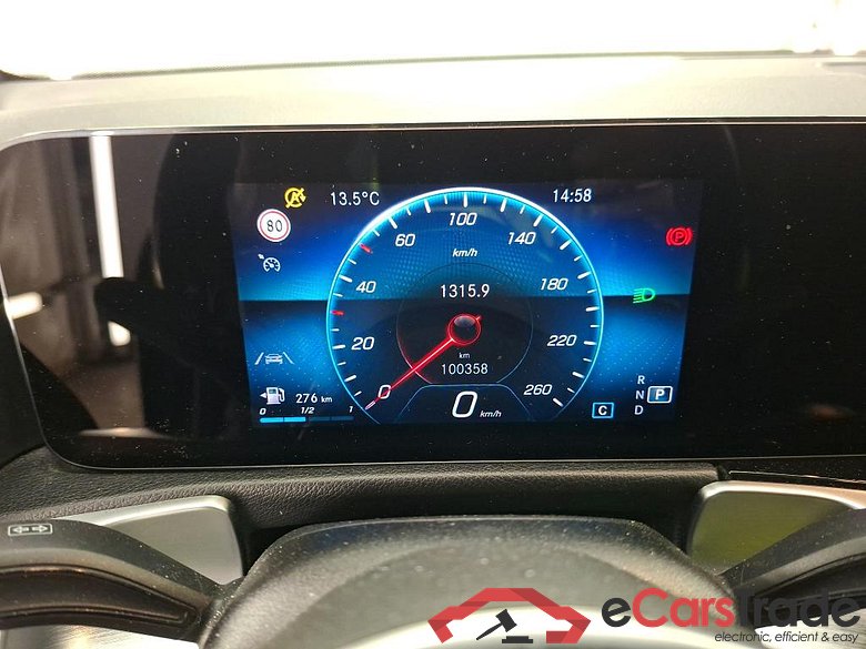 MERCEDES-BENZ GLB / 2019 / 5P / SUV GLB 200 Business Line #6