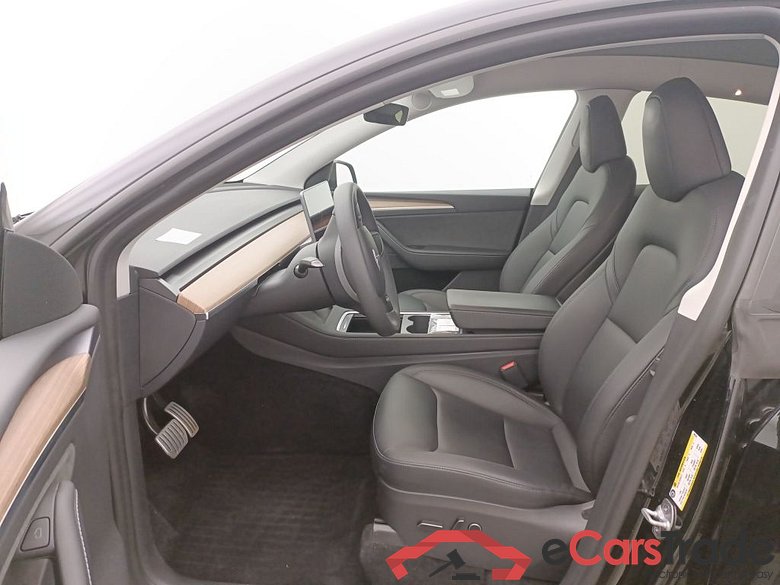 TESLA MODEL Y 72.5 kWh Dual Motor Performance (377 kW) 5d #3