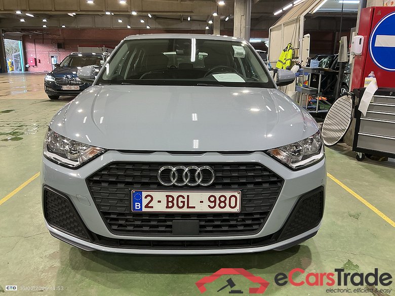 AUDI A1 1.0 25 TFSI #2