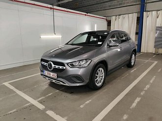 Mercedes GLA 180