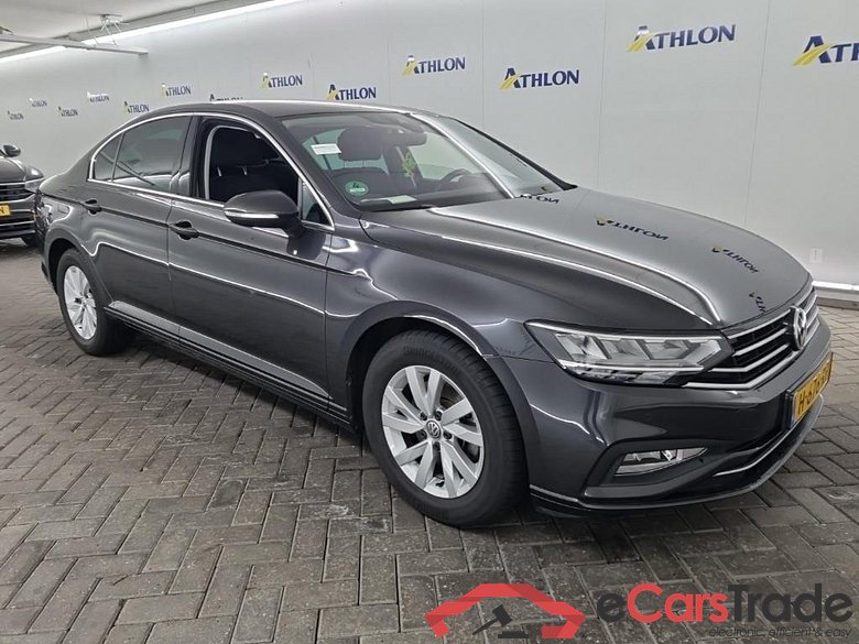 VOLKSWAGEN PASSAT 1.5 TSI 7-DSG Comfort Business 4D 110kW #2
