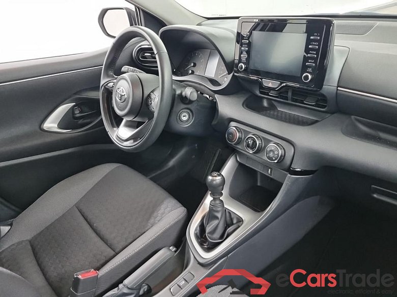 TOYOTA Yaris 1.5 VVT-i Active 5D 92kW #6