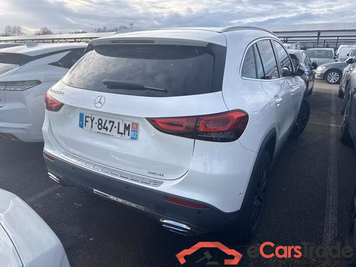 Mercedes GLA 200d Aut. LED-Xenon Widescreen Navi 1/2 Sport-Leather KeylessGo Camera Klima PDC ... #3