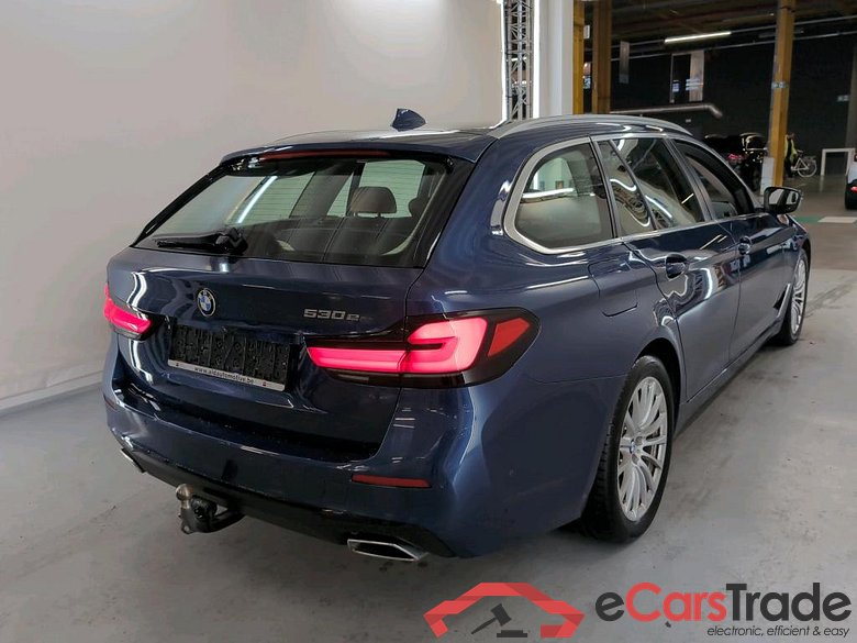BMW 5 SERIES TOURING 2.0 530E TOURING AUTO #4