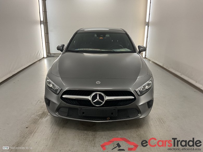 MERCEDES-BENZ CLASS A SEDAN (V177) A 180 #2