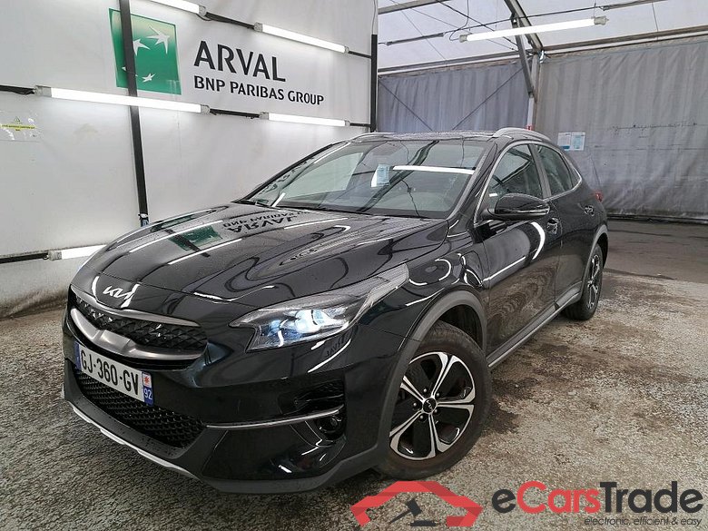 KIA XCeed / 2019 / 5P / Crossover 1.6 GDI ISG ISG PHEV ACTIVE BUS DCT6 #1