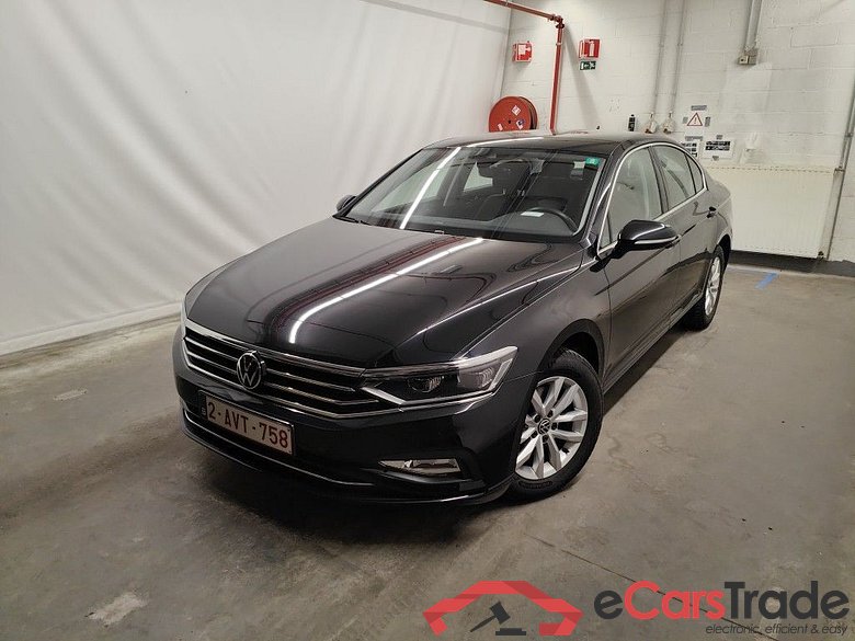 Volkswagen Passat 2.0 TDI 90kW Style Business DSG 4d #1