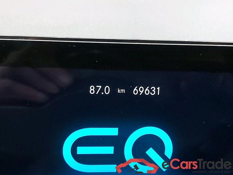 MERCEDES - MER EQA  250 Business Solution Luxury 190PK & Trailer Hook With ESP  * ELECTRIC * #5