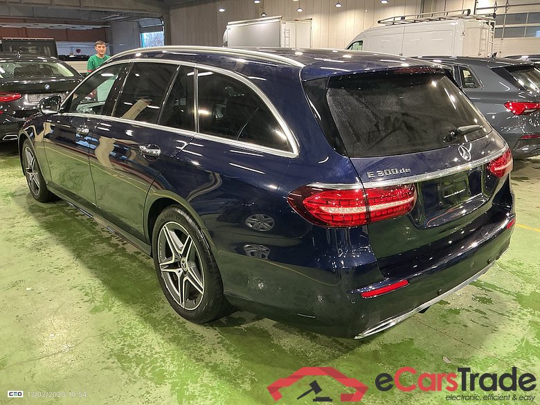 MERCEDES-BENZ E-CLASS BREAK 2.0 E 300 DE AUTO BUSINESS SOL AUTO #3