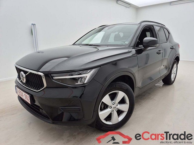 VOLVO XC40 1.5 T2 ESSENTIAL AUT #1