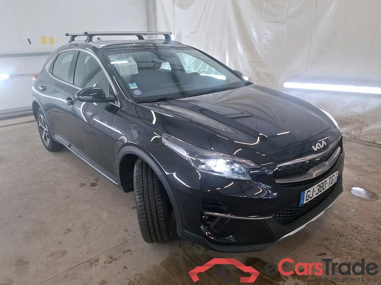 KIA XCeed / 2019 / 5P / Crossover 1.6 GDI ISG ISG PHEV ACTIVE BUS DCT6 #4